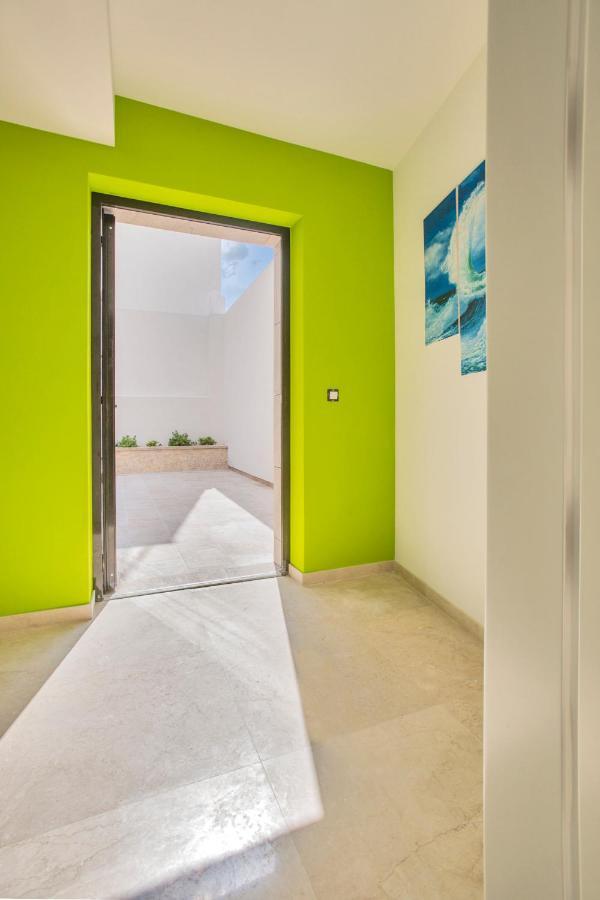 Magic Stone Apartments Baska Voda Luaran gambar